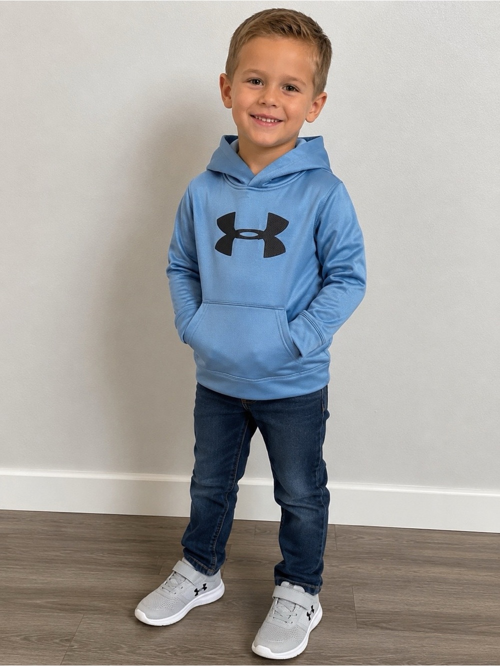 Boys Size 5 Under Armour Blue Logo Hoodie Sweatshirt